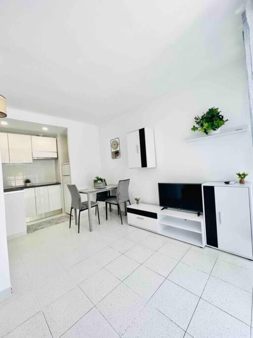 Apartment Estudio Coral La Pineda